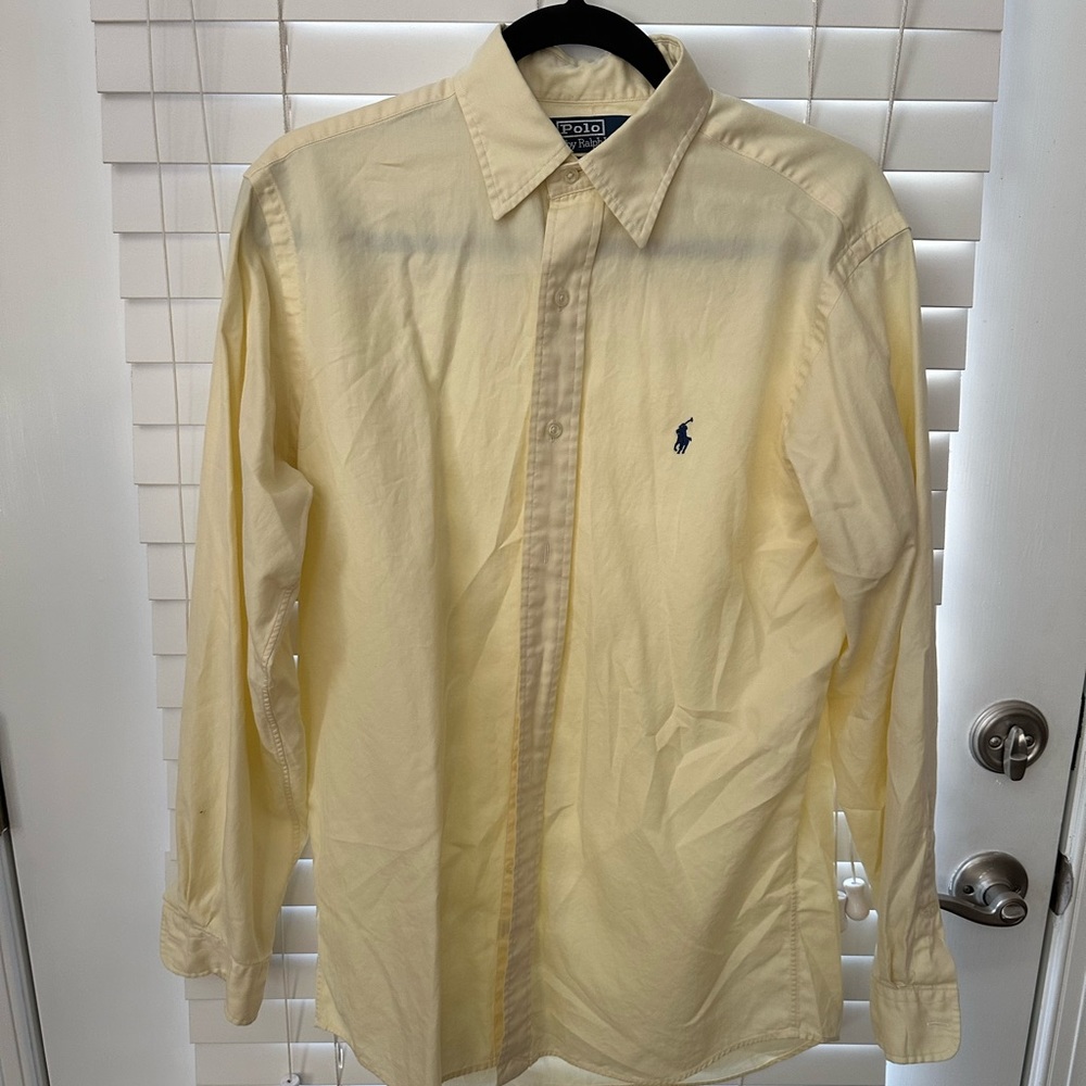 Polo by Ralph Lauren Men’s Medium Button-Down Shirt.
